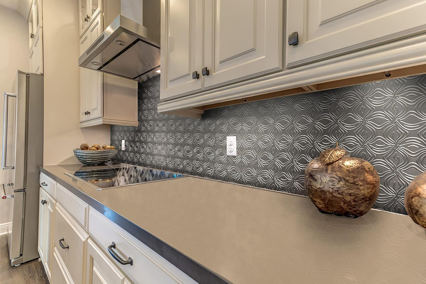 CONCORD WALLCOVERINGS™ - Pack of 10 - Retro-Art 3D Backsplash Wall Panels for Kitchen, Metallic Orchids Interlocked in Copper Silver, PVC, 24.5 x 18.5, Cover 31.48 sq.ft. 703537
